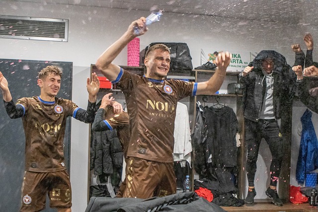 时刻的防守 时刻的防守