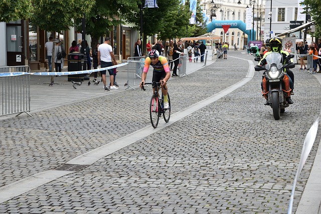 2023“尤尼克斯杯”中国羽毛球精英赛在坪山落幕!深圳队勇夺季军.